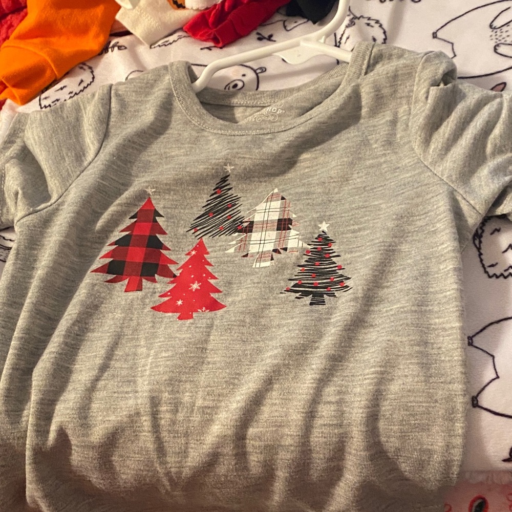 Kids Gray and Red Tree Design T-Shirt